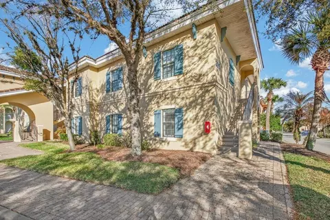 Exterior - 305 Via Castilla #104, Saint Augustine, FL 32095 photo 3 of 12