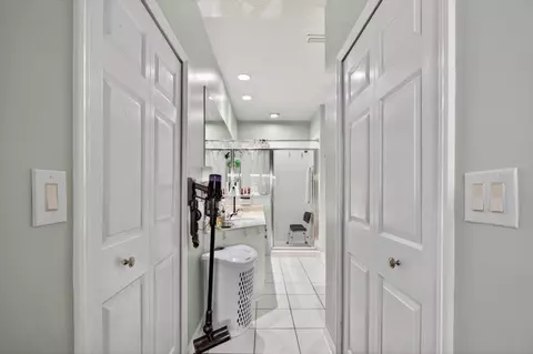Entry Way - 305 Via Castilla #104, Saint Augustine, FL 32095 photo 2 of 3
