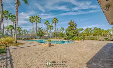 Exterior - 305 Via Castilla #104, Saint Augustine, FL 32095 photo 6 of 12