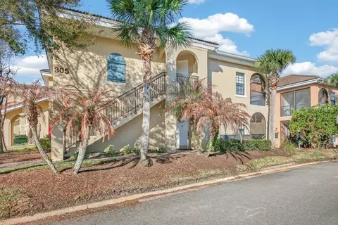 Exterior - 305 Via Castilla #104, Saint Augustine, FL 32095 photo 4 of 12
