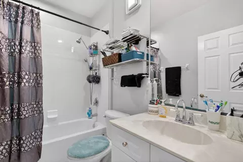 Bath - 305 Via Castilla #104, Saint Augustine, FL 32095 photo 3 of 3