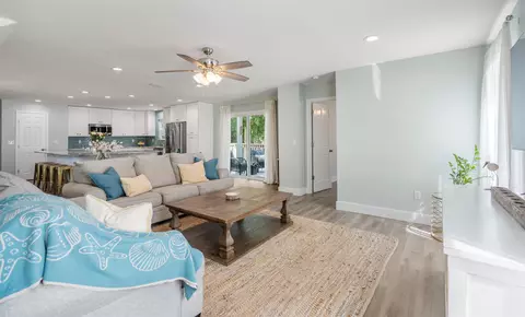 Living - 334 Seabreeze Ave, Saint Augustine, FL 32080 photo 4 of 5