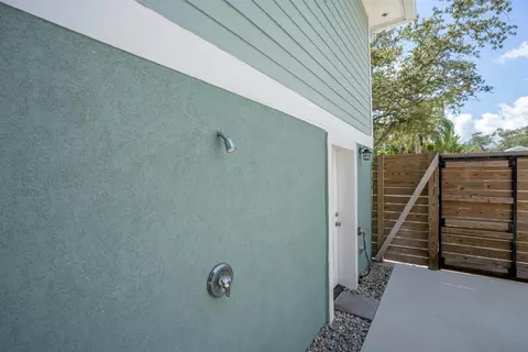 Exterior - 334 Seabreeze Ave, Saint Augustine, FL 32080 photo 21 of 24