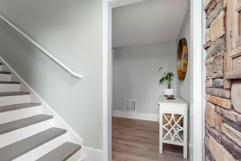 Entry Way - 334 Seabreeze Ave, Saint Augustine, FL 32080 photo 1 of 5