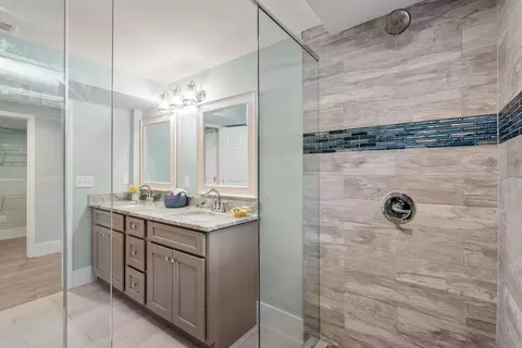 Bath - 334 Seabreeze Ave, Saint Augustine, FL 32080 photo 2 of 10