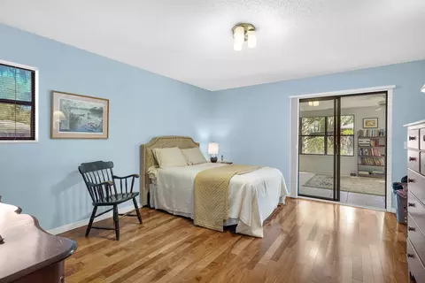 Bedroom - 3902 Shore Dr, Saint Augustine, FL 32086 photo 2 of 2