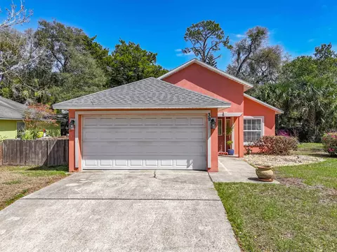 39 S Whitney St, Saint Augustine, FL 32084 photo 2