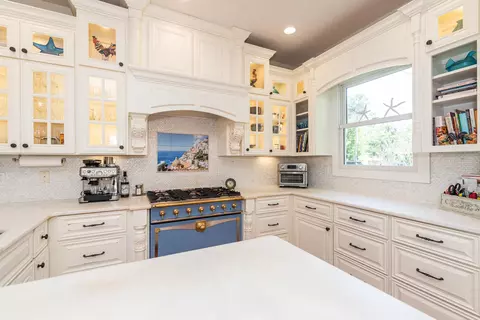 Kitchen - 288 St George St, Saint Augustine, FL 32084 photo 8 of 8