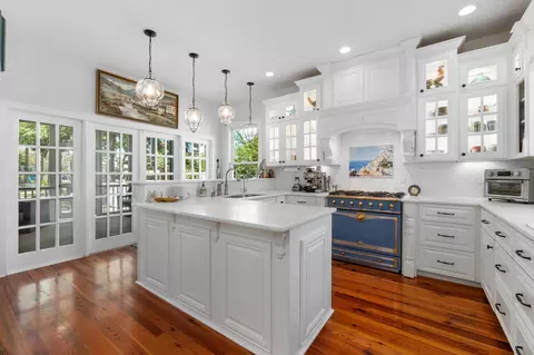 Kitchen - 288 St George St, Saint Augustine, FL 32084 photo 3 of 8