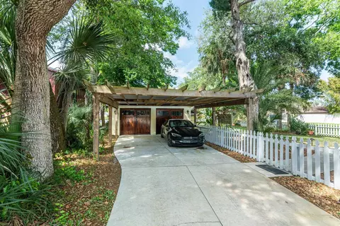 Exterior - 288 St George St, Saint Augustine, FL 32084 photo 12 of 22
