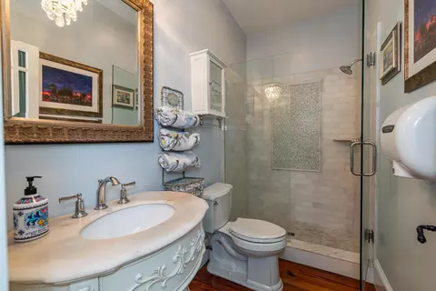 Bath - 288 St George St, Saint Augustine, FL 32084 photo 1 of 11
