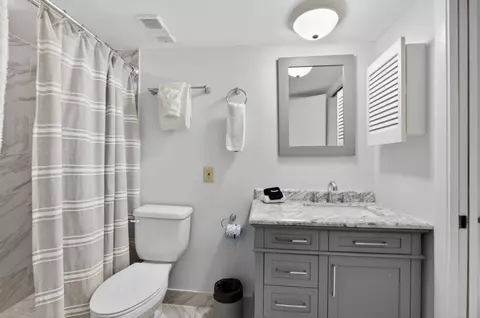 Bath - 4670 A1a S #1112, Saint Augustine, FL 32080 photo 2 of 3