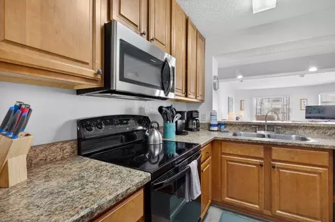 Kitchen - 4670 A1a S #1112, Saint Augustine, FL 32080 photo 6 of 7