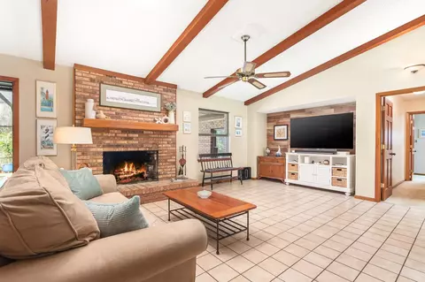 Living - 3649 Lone Wolf Trl, Saint Augustine, FL 32086 photo 1 of 3