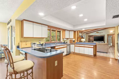 Kitchen - 3649 Lone Wolf Trl, Saint Augustine, FL 32086 photo 3 of 5