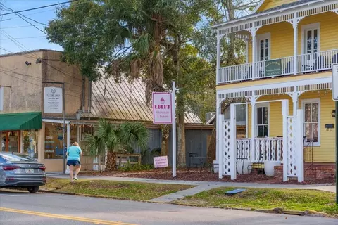 Exterior - 47 Osceola St, Saint Augustine, FL 32084 photo 12 of 14