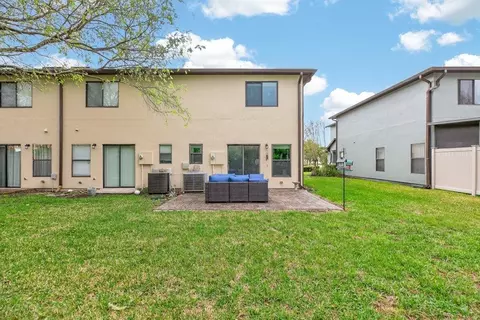 Exterior - 300 Syrah Way, Saint Augustine, FL 32084 photo 5 of 8