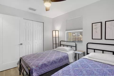 Bedroom - 9 Tarpon Dr, Saint Augustine, FL 32080 photo 4 of 5