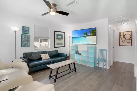 Living - 9 Tarpon Dr, Saint Augustine, FL 32080 photo 2 of 3