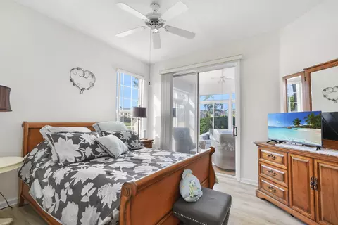 Bedroom - 1012 Royal Troon Ln, Saint Augustine, FL 32086 photo 2 of 6