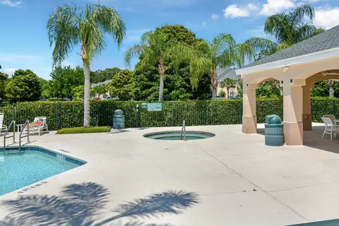 Exterior - 1012 Royal Troon Ln, Saint Augustine, FL 32086 photo 6 of 8