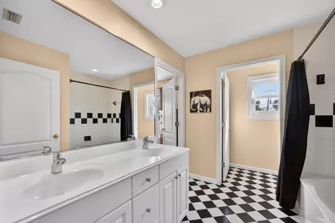 Bath - 91 Gene Johnson Rd, Saint Augustine, FL 32080 photo 3 of 4