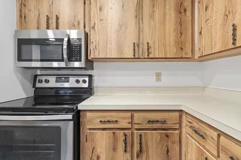 Kitchen - 16 Alcira Ct, Saint Augustine, FL 32086 photo 3 of 3