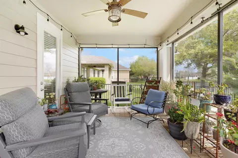 Exterior - 553 Casa Sevilla Ave, Saint Augustine, FL 32092 photo 5 of 11