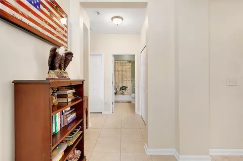 Entry Way - 553 Casa Sevilla Ave, Saint Augustine, FL 32092 photo 4 of 4