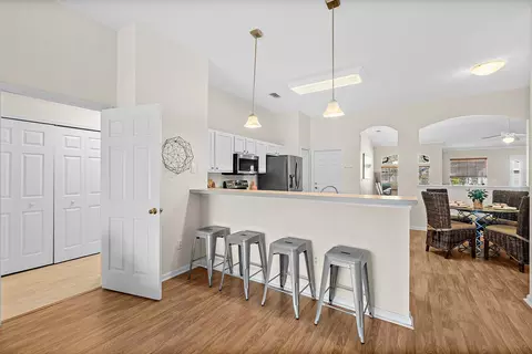 Kitchen - 913 Oak Arbor Cir, Saint Augustine, FL 32084 photo 5 of 5