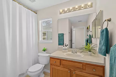 Bath - 913 Oak Arbor Cir, Saint Augustine, FL 32084 photo 4 of 4