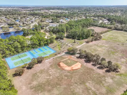 View/Area - 913 Oak Arbor Cir, Saint Augustine, FL 32084 photo 14 of 17