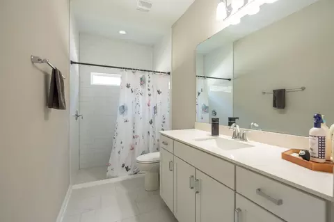 Bath - 207 Archstone Way, Saint Augustine, FL 32092 photo 5 of 6