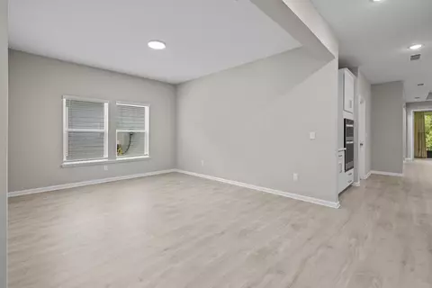 Living - 207 Archstone Way, Saint Augustine, FL 32092 photo 1 of 8