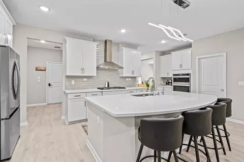 Kitchen - 207 Archstone Way, Saint Augustine, FL 32092 photo 4 of 5