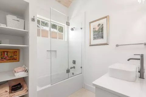 Bath - 48 Osceola St, Saint Augustine, FL 32084 photo 1 of 6