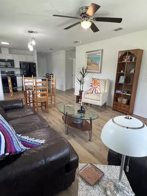 Living - 890 Helen St, Saint Augustine, FL 32084 photo 8 of 12