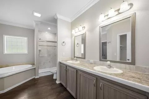 Bath - 2937 Gray Jay Dr, Saint Augustine, FL 32084 photo 2 of 5