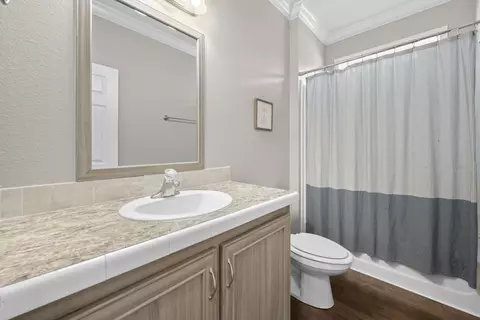 Bath - 2937 Gray Jay Dr, Saint Augustine, FL 32084 photo 5 of 5