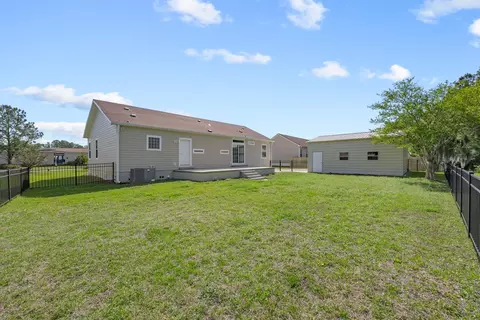 Exterior - 2937 Gray Jay Dr, Saint Augustine, FL 32084 photo 5 of 6