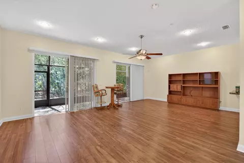 Living - 1446 Castle Pines Cir, Saint Augustine, FL 32092 photo 2 of 5