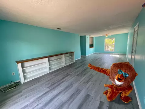 Living - 203 9th St, Saint Augustine, FL 32080 photo 5 of 5