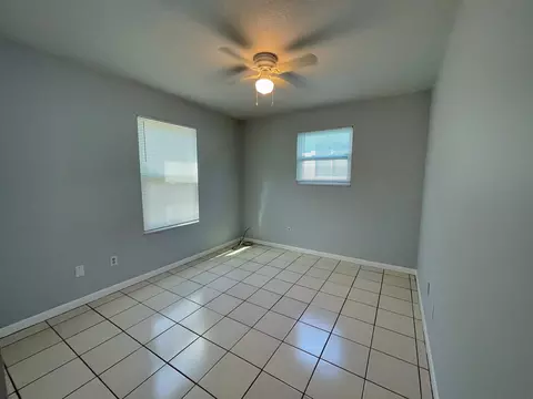 Bedroom - 203 9th St, Saint Augustine, FL 32080 photo 3 of 9