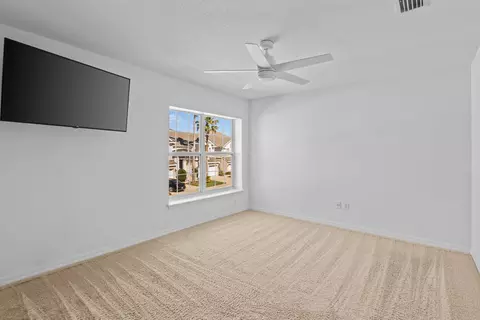 Bedroom - 1005 Makarios Dr, Saint Augustine, FL 32080 photo 7 of 9