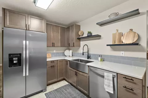 Kitchen - 3253 Turtle Creek Rd, Saint Augustine, FL 32086 photo 5 of 5