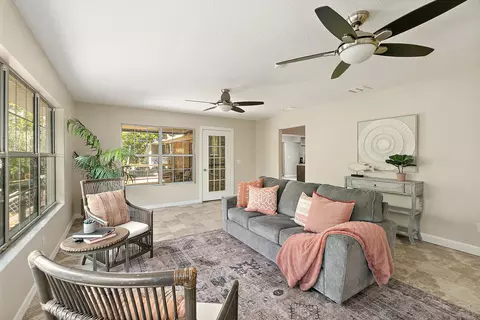 Living - 3253 Turtle Creek Rd, Saint Augustine, FL 32086 photo 4 of 4