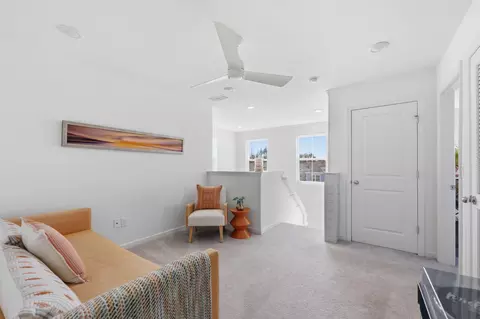 Entry Way - 131 Beauclair, Saint Augustine, FL 32084 photo 6 of 7