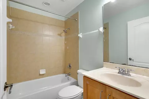 Bath - 935 Saltwater Cir, Saint Augustine, FL 32080 photo 3 of 6