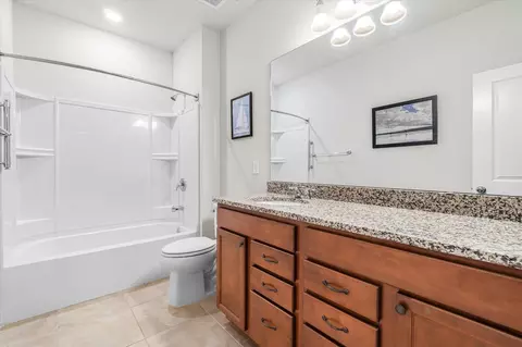 Bath - 437 La Mancha Dr, Saint Augustine, FL 32086 photo 3 of 3