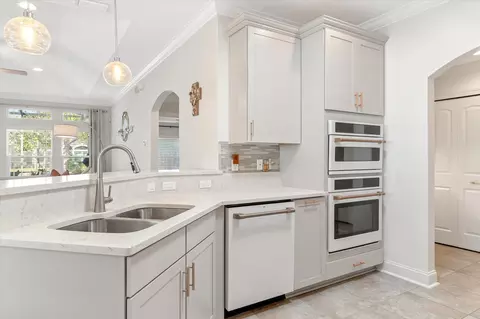 Kitchen - 82 Timoga Trl, Saint Augustine, FL 32084 photo 1 of 6